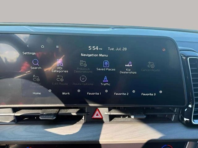 Pre-Owned 2023 Kia Sportage X-Line - photo - 16