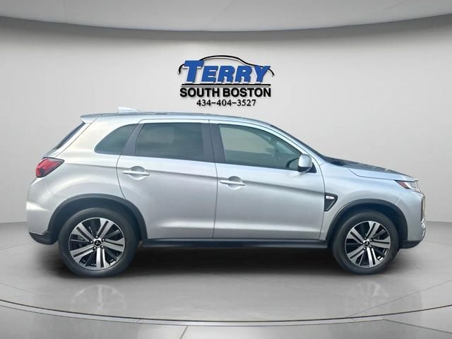 Pre-Owned 2025 Mitsubishi Outlander Sport 2.0 ES - photo - 0