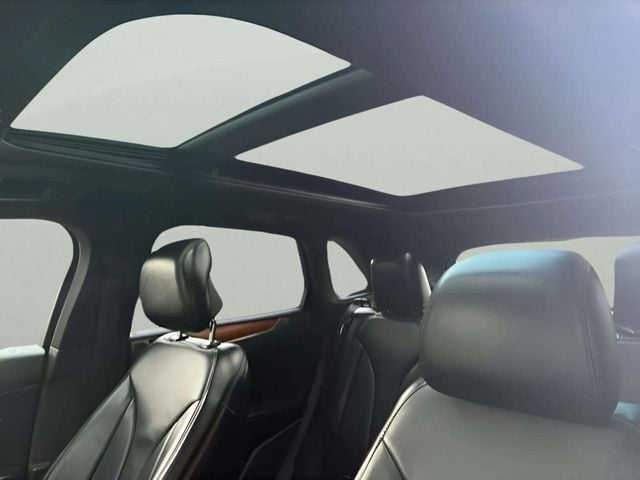 Pre-Owned 2015 Lincoln MKC Base - photo - 12