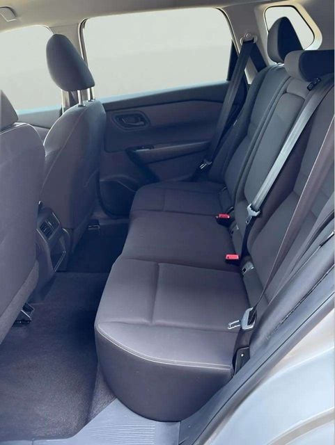 Pre-Owned 2024 Nissan Rogue S - photo - 21