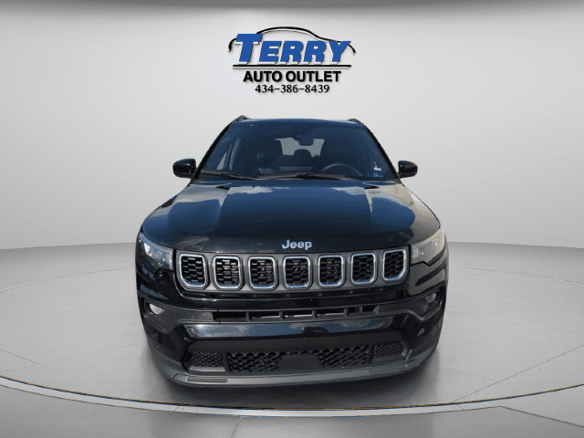 Pre-Owned 2024 Jeep Compass Latitude - photo - 2