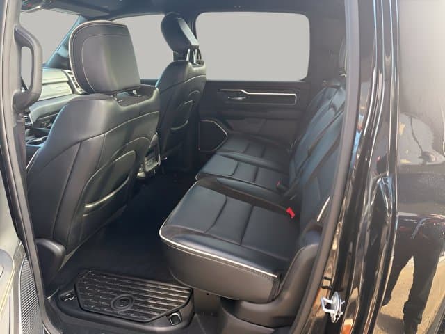 Pre-Owned 2025 Ram 1500 Laramie - photo - 13