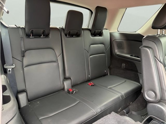 Pre-Owned 2022 Nissan Pathfinder Platinum - photo - 19