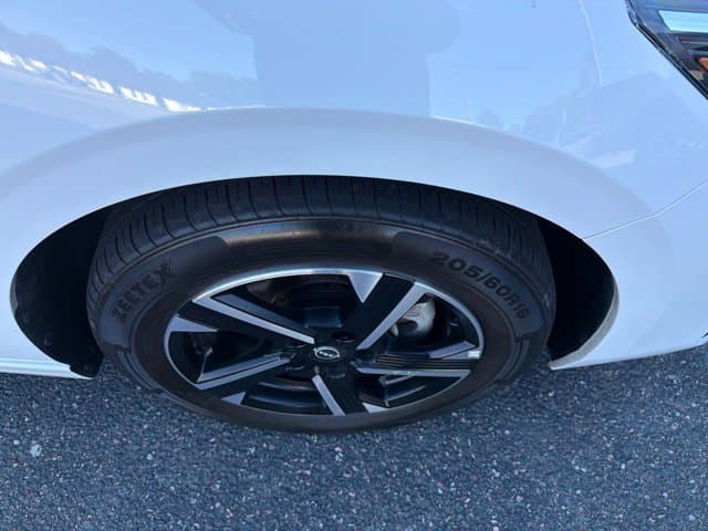Pre-Owned 2024 Nissan Sentra SV - photo - 18