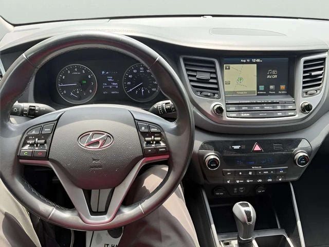 Pre-Owned 2016 Hyundai Tucson Limited - photo - 6