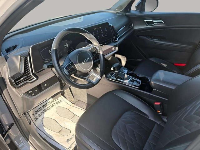 Pre-Owned 2023 Kia Sportage X-Line - photo - 3