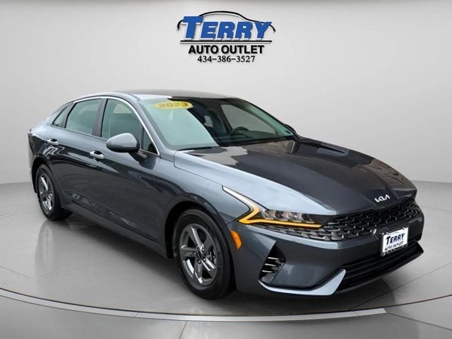 Pre-Owned 2023 Kia K5 LXS - photo - 1
