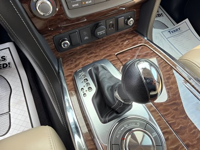Pre-Owned 2020 Nissan Armada Platinum - photo - 23