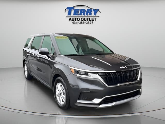 Pre-Owned 2024 Kia Carnival LX - photo - 1