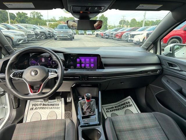 Pre-Owned 2023 Volkswagen Golf GTI Autobahn - photo - 8