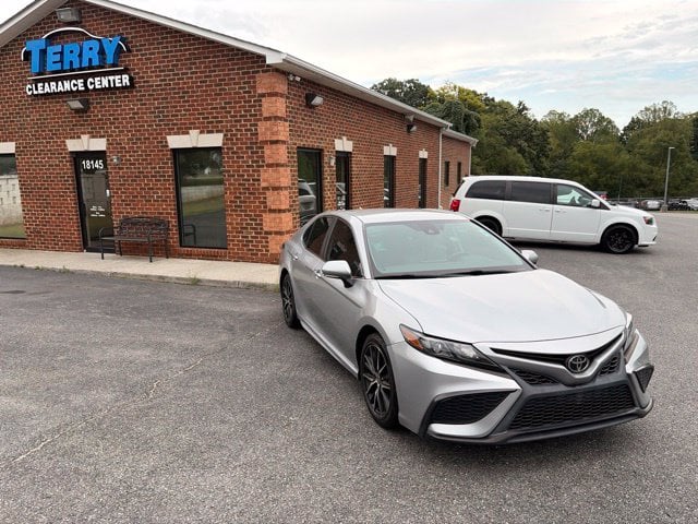 2022 Toyota Camry SE Photo in Lynchburg VA 24502