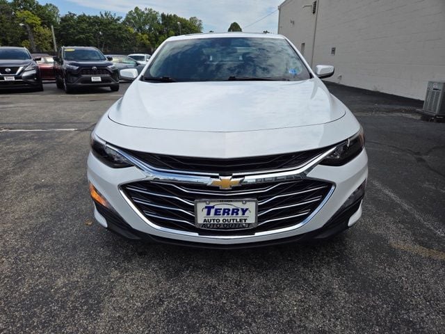 2024 Chevrolet Malibu LT Photo in Lynchburg VA 24502