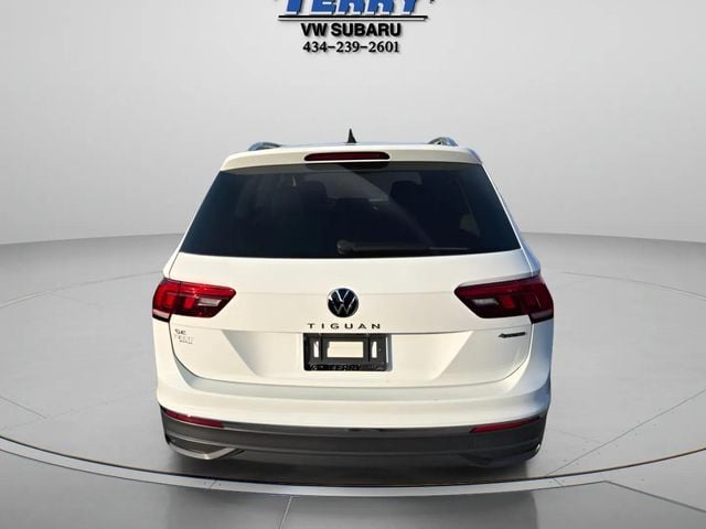 2022 Volkswagen Tiguan 2.0T SE Photo in Lynchburg VA 24502