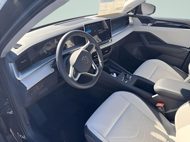 2025 Volkswagen Tiguan 2.0T SE Photo in Lynchburg VA 24502