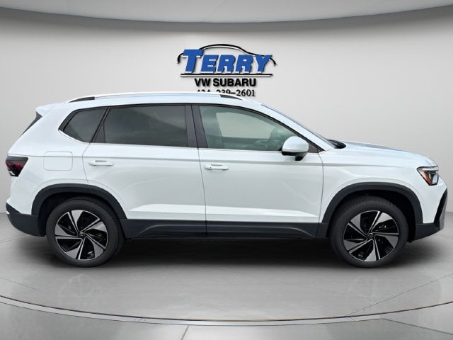 2025 Volkswagen Taos 1.5T SE Photo in Lynchburg VA 24502