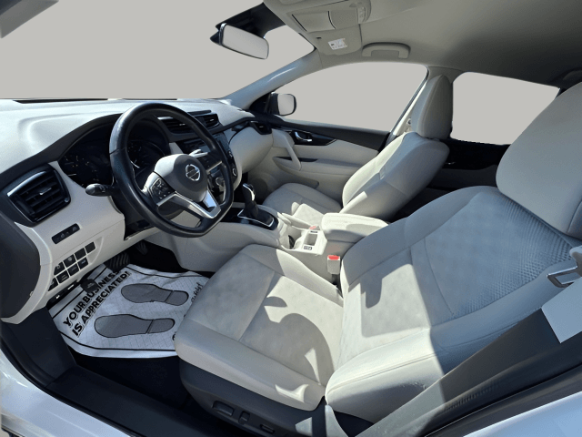 2022 Nissan Rogue Sport SV Photo in Lynchburg VA 24502
