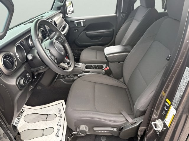 2023 Jeep Gladiator Sport S Photo in Lynchburg VA 24502