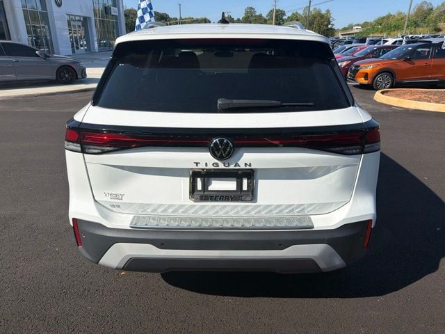 2025 Volkswagen Tiguan 2.0T SE Photo in Lynchburg VA 24502