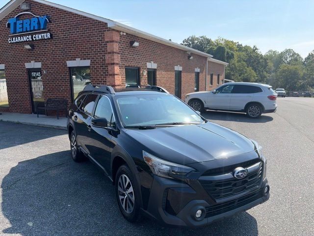 2023 Subaru Outback Premium Photo in Lynchburg VA 24502