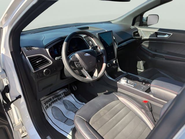 2023 Ford Edge ST Line Photo in Forest VA 24551