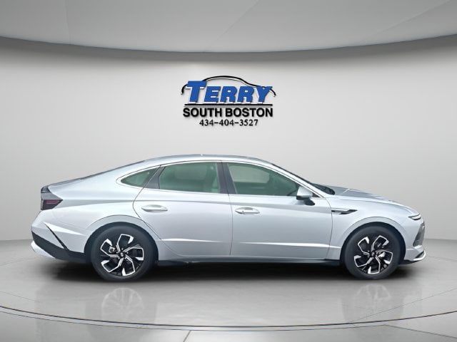 2025 Hyundai Sonata SEL Photo in Boston VA 24592