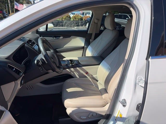 2017 Lincoln MKX Reserve Photo in Lynchburg VA 24502