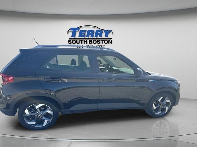 2025 Hyundai Venue SEL Photo in Boston VA 24592