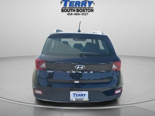2025 Hyundai Venue SEL Photo in Boston VA 24592