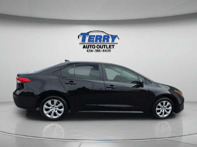 2025 Toyota Corolla LE Photo in Lynchburg VA 24502