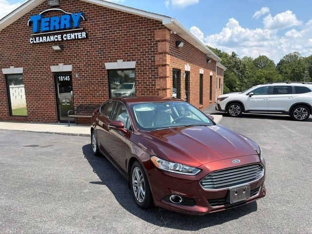2016 Ford Fusion Hybrid Titanium Photo in Lynchburg VA 24502