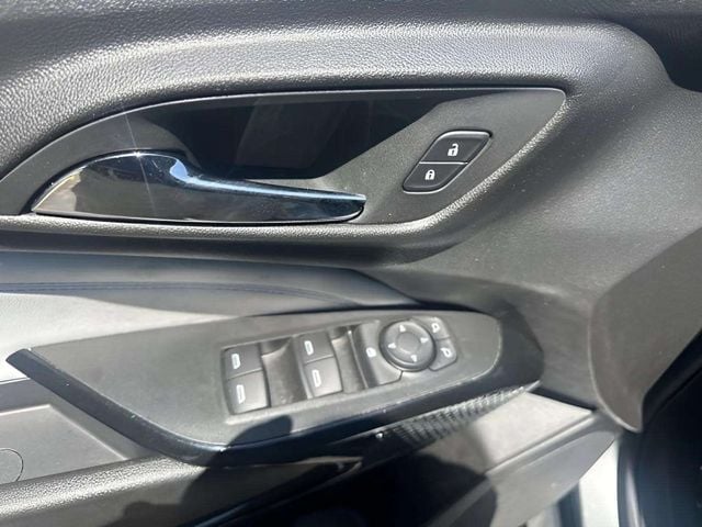 2025 Chevrolet Trax LT Photo in Boston VA 24592