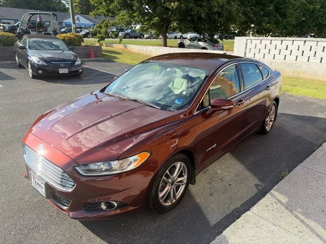 2016 Ford Fusion Hybrid Titanium Photo in Lynchburg VA 24502